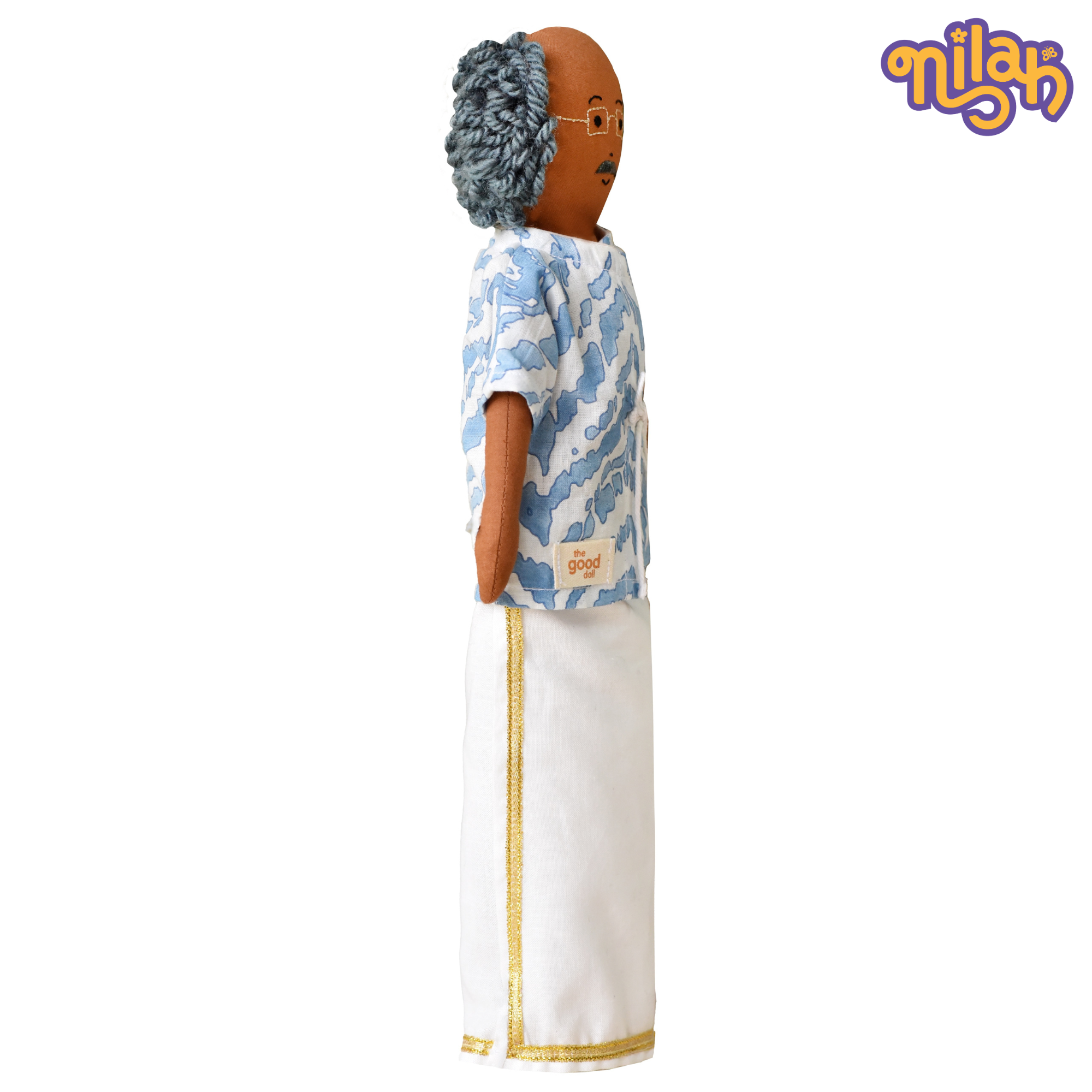 Thatha engrossed in Nilacombai’s news