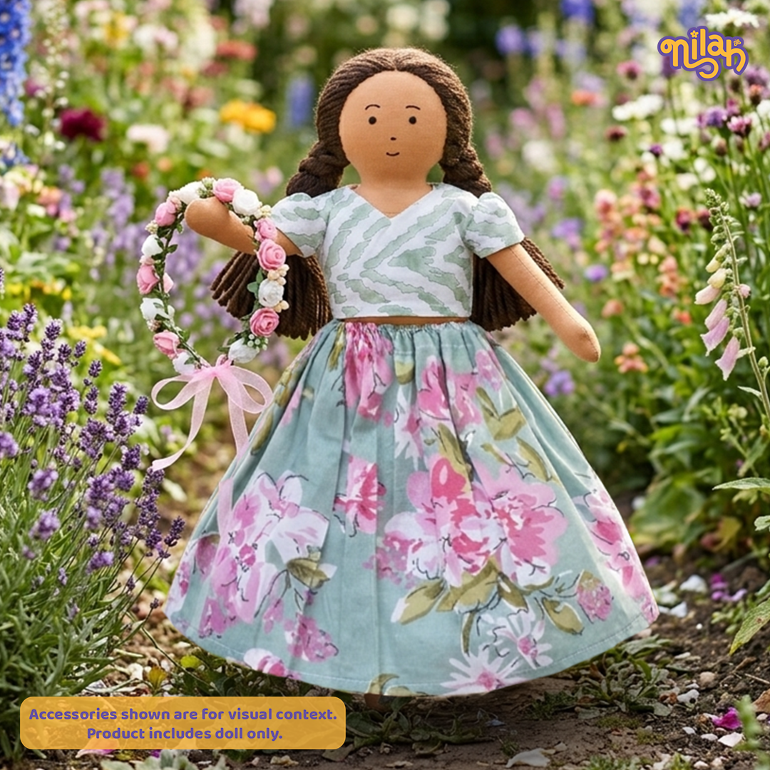 Nilah makes a flower crown