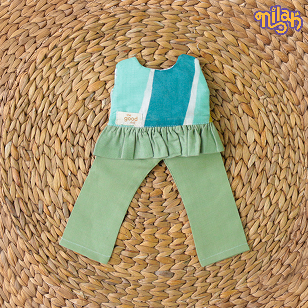 Doll Dress Set (Pack of 3) - Nilah & Malai prepare for theatre camp