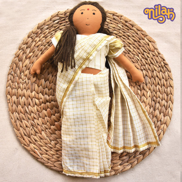 Nilah's Amma in Cream Checks