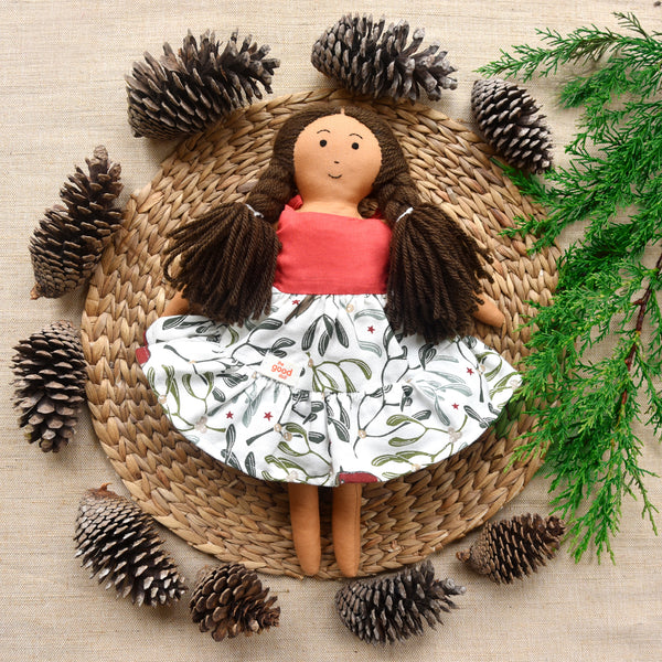 Nilah in a Tiered Dress