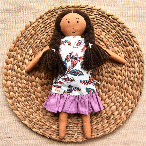 Nilah in a Layered Dress