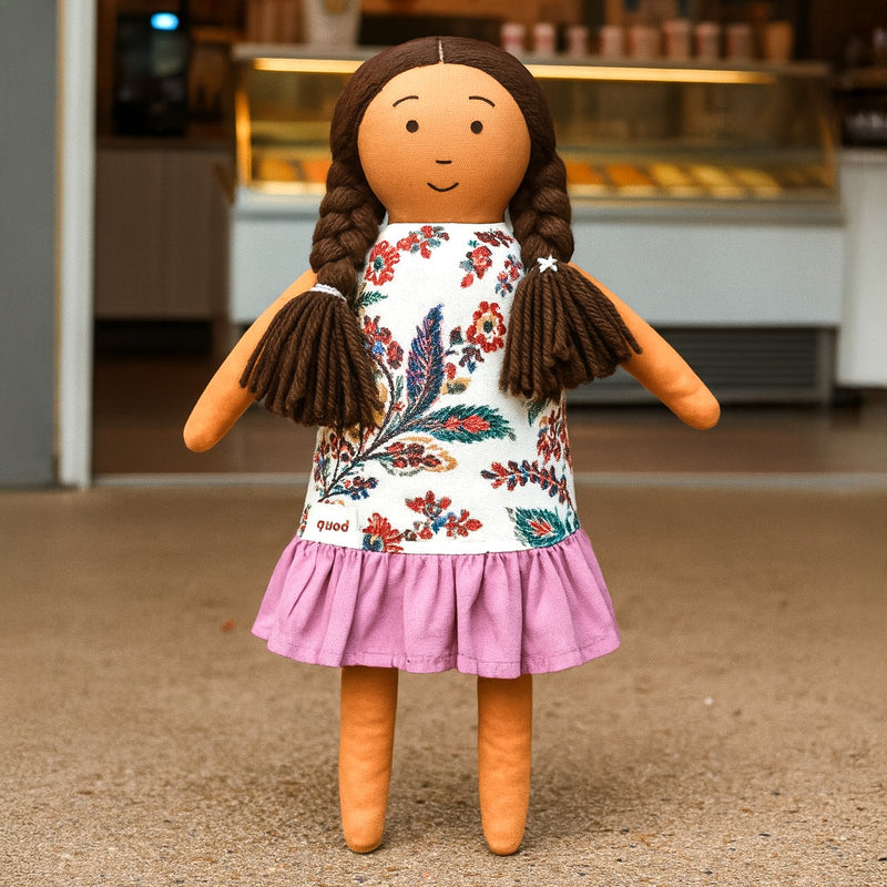 Nilah in a Layered Dress