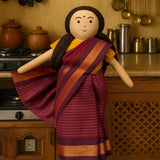 Nilah's Amma in Maroon Saree