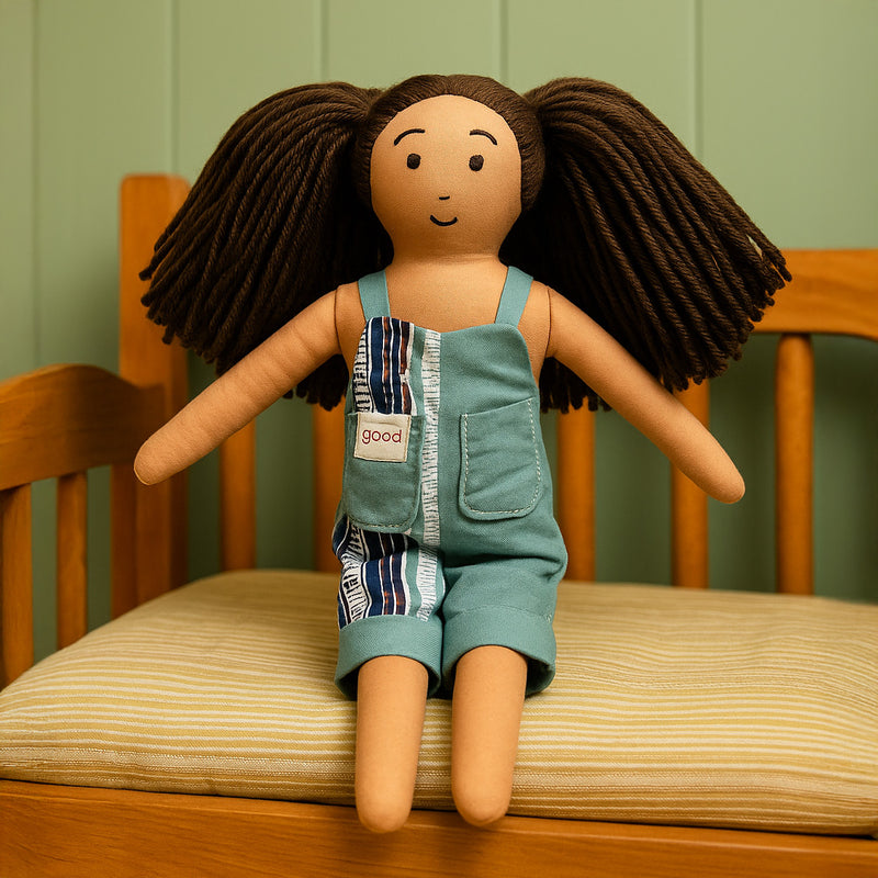 Mira - Nilah's younger sister in Romper Dress